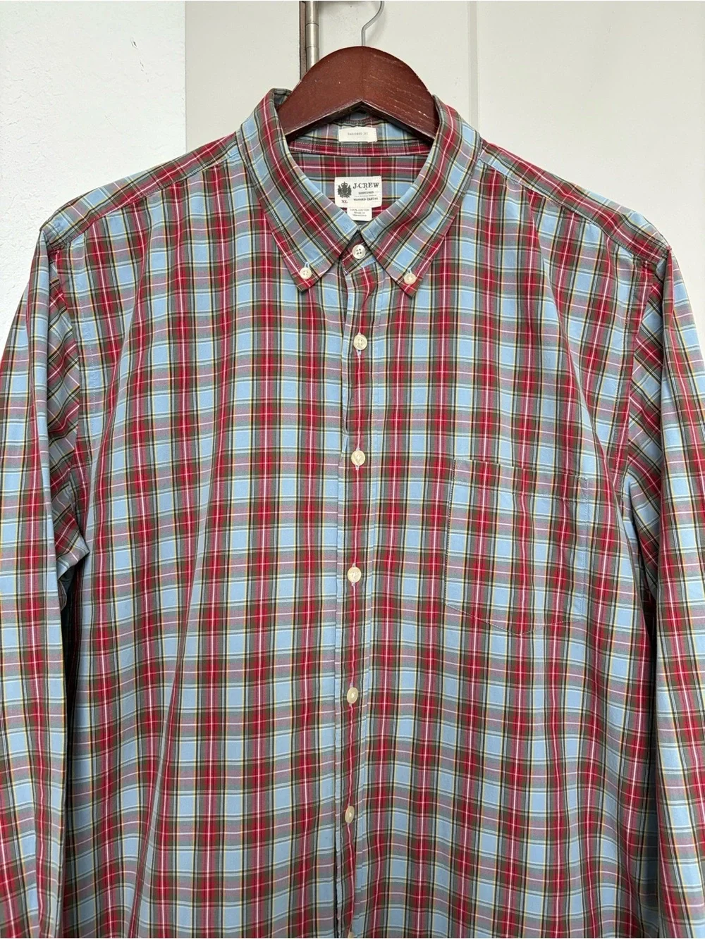 J.Crew Men’s XL Plaid Button Down Shirt Blue Red Long Sleeve Cotton Casual
